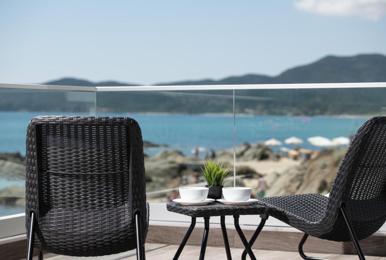 Almare Seaside Studios & Suites - Sarti Sithonia Exteriör bild