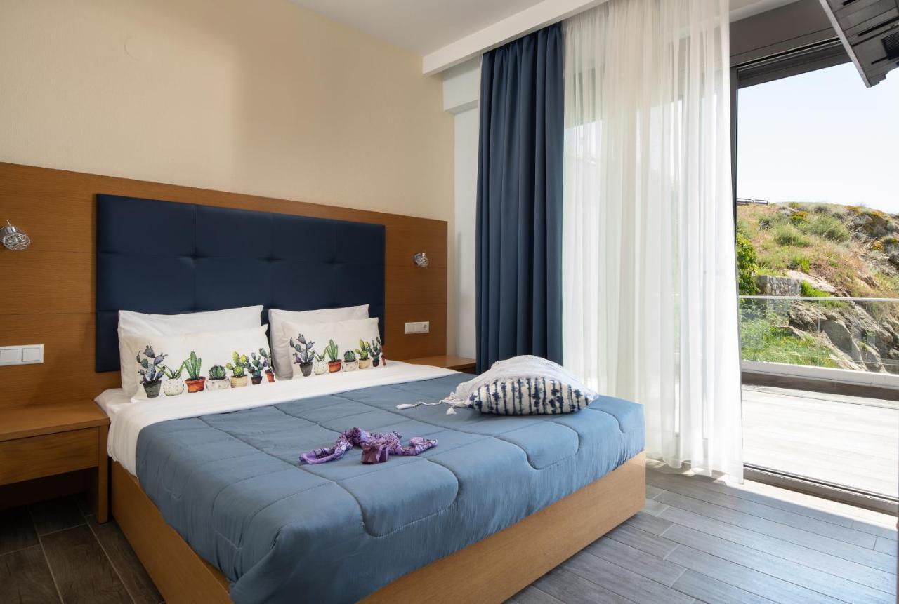 Almare Seaside Studios & Suites - Sarti Sithonia Exteriör bild